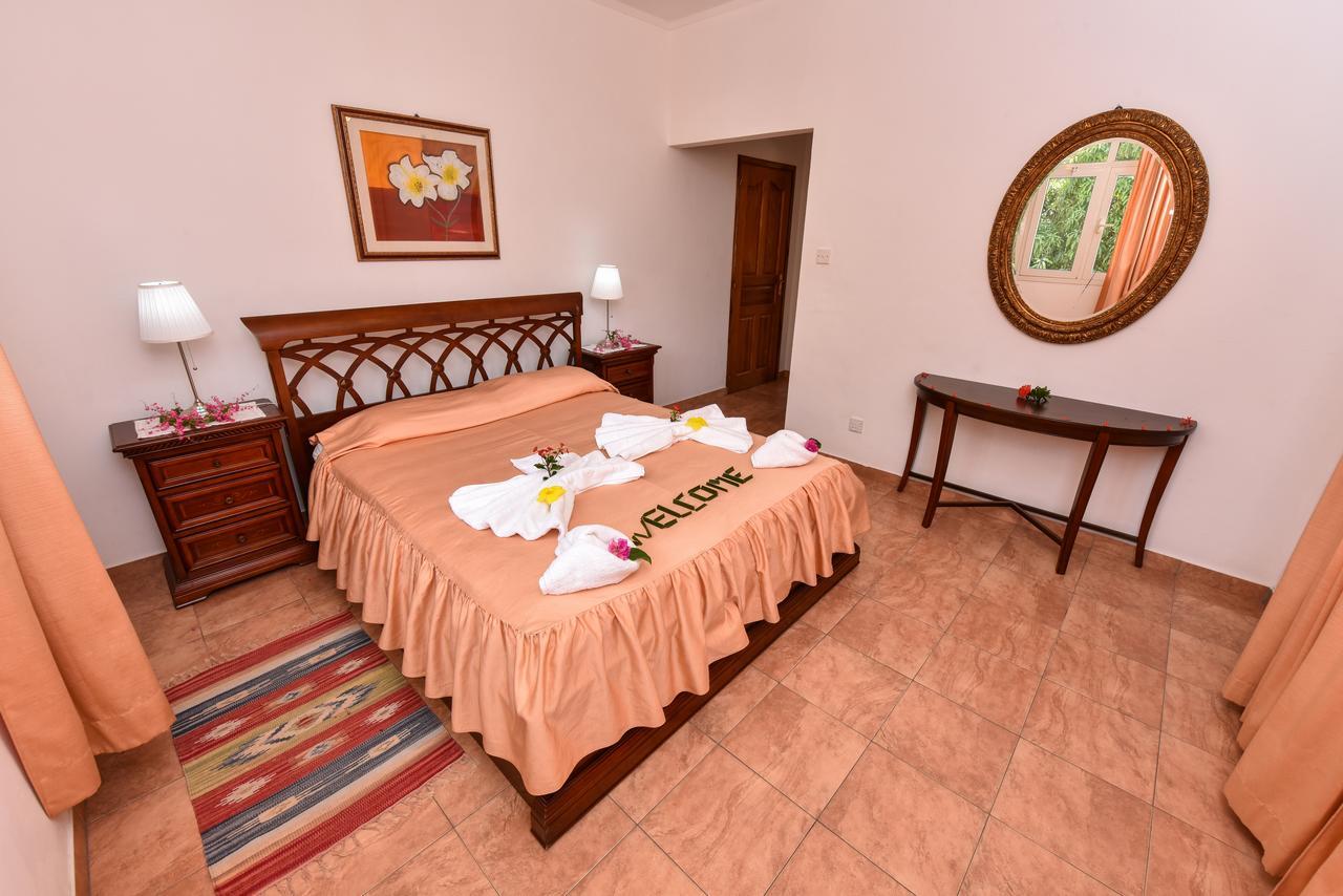 Jessies Guest House Seychelles Бо-Валлон Экстерьер фото